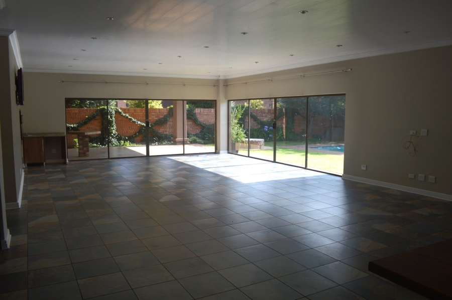 4 Bedroom Property for Sale in Wilkoppies North West